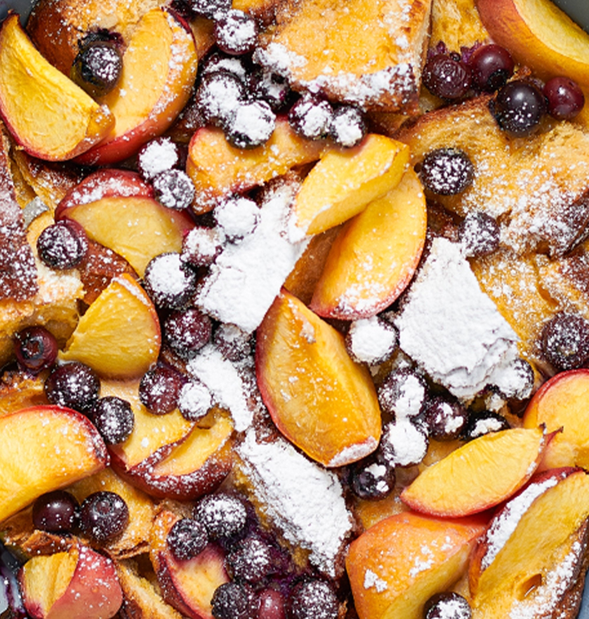 Peach & Blueberry Pour-Over French Toast | Healthy Ceramic Nonstick Cookware | GreenPan New Zealand