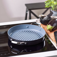 CC000674-001 - Valencia Pro GRILL PAN, DARK GREY - 28CM - Product Image 3