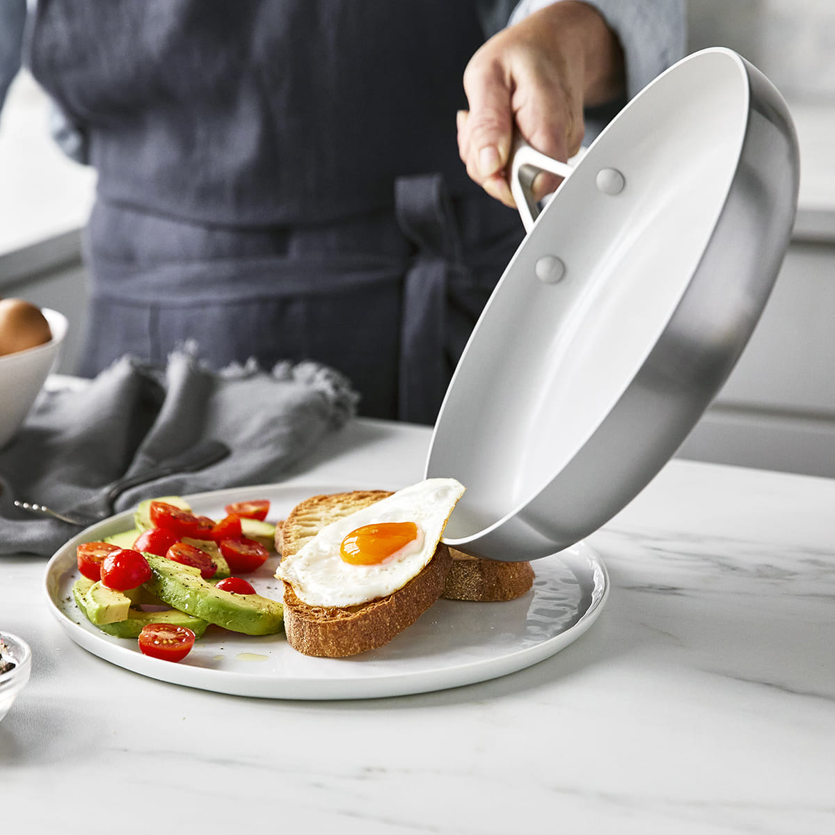 VENICE PRO<br>FRYING PAN, STAINLESS STEEL - 26CM