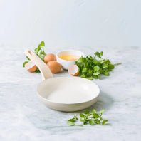Essence Frying Pan, Taupe - 20cm