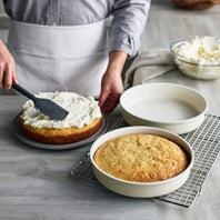 Reserve Round Cakepan, Cream White - 23.4 cm