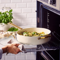 CC010332-103 - Padova Padova Skillet With Lid, Cream White - 28cm - Product Image 5