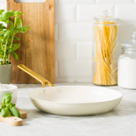 CC010746-102 - Reserve Pro Reserve Pro Frying Pan, Cream White - 30cm - Product Image 2
