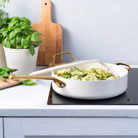 CC011550-102 - Reserve Pro Reserve Pro Skillet With Lid, Cream White - 28cm - Product Image 2