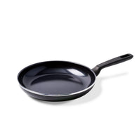 CC001658-001 - Memphis Frying Pan, Black - 28cm - Product Image 1